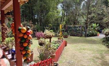 casa, finca en Medellín, santa Elena, rodeada de Naturaleza