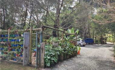 casa, finca en Medellín, santa Elena, rodeada de Naturaleza