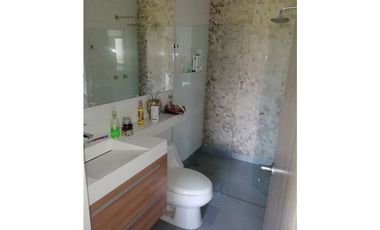 Se Vende Apartamento en la Mota, Medellín