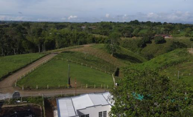 SE VENDE CASA CAMPESTRE VIA  ALCALA EN PARCELACION