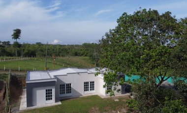 SE VENDE CASA CAMPESTRE VIA  ALCALA EN PARCELACION