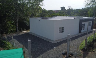 SE VENDE CASA CAMPESTRE VIA  ALCALA EN PARCELACION