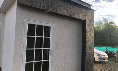 SE VENDE CASA CAMPESTRE VIA  ALCALA EN PARCELACION