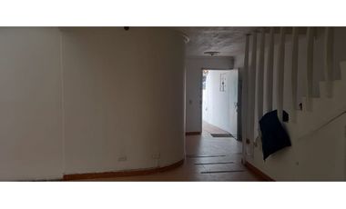 ARRIENDO  CASA BATAN  BOGOTA
