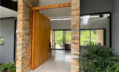 Finca en venta en Girardota sector El Limonar