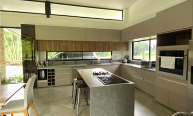 Finca en venta en Girardota sector El Limonar