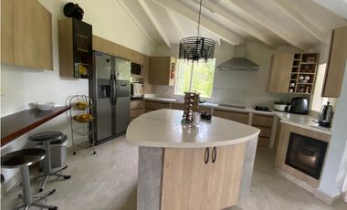Finca en venta en Girardota sector El Limonar