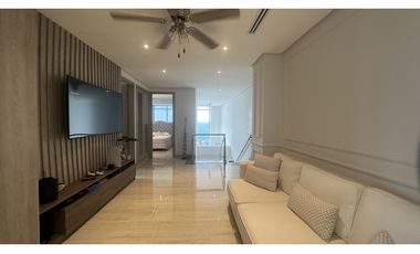 SE VENDE ESPECTACULAR APTO  DUPLEX VISTA  FRENTE AL MAR EN BQUILLA