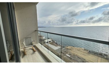 SE VENDE ESPECTACULAR APTO  DUPLEX VISTA  FRENTE AL MAR EN BQUILLA