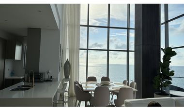SE VENDE ESPECTACULAR APTO  DUPLEX VISTA  FRENTE AL MAR EN BQUILLA