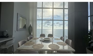 SE VENDE ESPECTACULAR APTO  DUPLEX VISTA  FRENTE AL MAR EN BQUILLA
