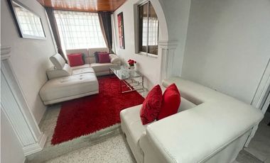 Vendo casa barrio Ciudad Jardín en Barranquilla