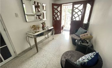 Vendo casa barrio Ciudad Jardín en Barranquilla