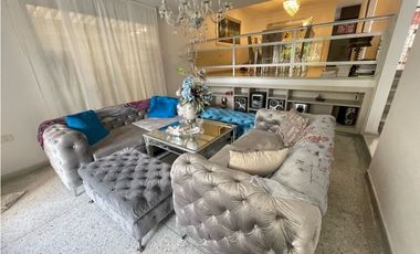 Vendo casa barrio Ciudad Jardín en Barranquilla