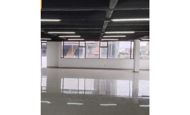 OFICINA EN ARRIENDO SECTOR PEPE SIERRA, BOGOT