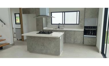 Casas Para Estrenar En Conjunto Urbano En La Mesa