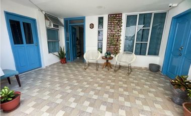 Vendo casa comercial barrio Ciudad Jardín en Barranquilla