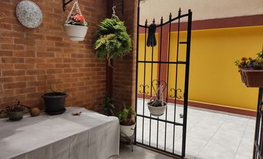 VENTA CASA CHIA - VILLA MERCEDES (MG)