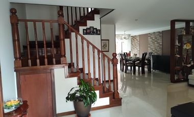 VENTA CASA CHIA - VILLA MERCEDES (MG)