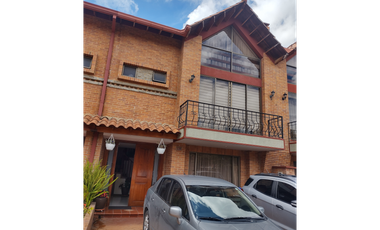 VENTA CASA CHIA - VILLA MERCEDES (MG)