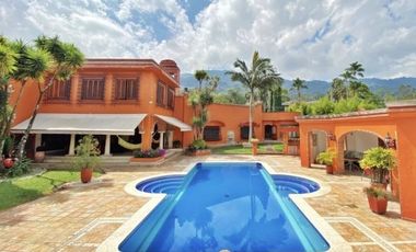 Finca en sector exclusivo del Poblado /Medellin