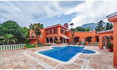 Finca en sector exclusivo del Poblado /Medellin