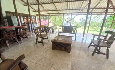 Alquiler campestre por noches Caney Alto Restrepo Meta