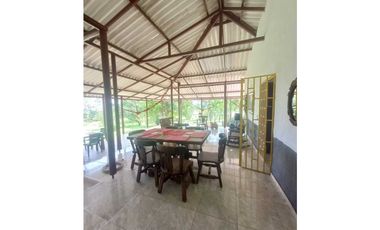 Alquiler campestre por noches Caney Alto Restrepo Meta