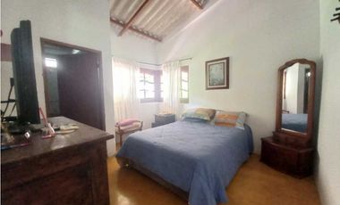 Alquiler campestre por noches Caney Alto Restrepo Meta