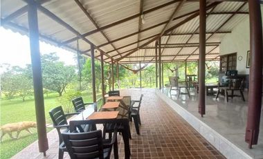 Alquiler campestre por noches Caney Alto Restrepo Meta