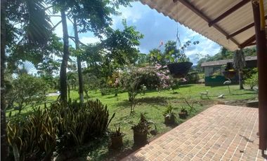 Alquiler campestre por noches Caney Alto Restrepo Meta