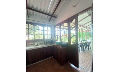 Alquiler campestre por noches Caney Alto Restrepo Meta