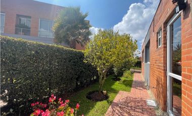 VENDO CASA EN CAJICA