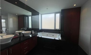 VENDO CASA EN CAJICA