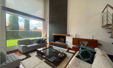 VENDO CASA EN CAJICA