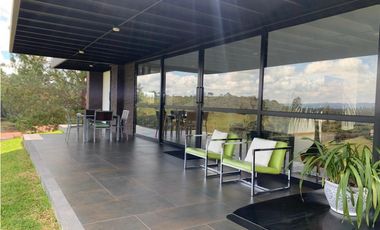 Venta de Casa Campestre En Unidad Cerrada via San Antonio la Ceja