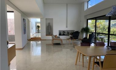 Venta de Casa Campestre En Unidad Cerrada via San Antonio la Ceja