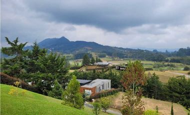 Venta de Casa Campestre En Unidad Cerrada via San Antonio la Ceja