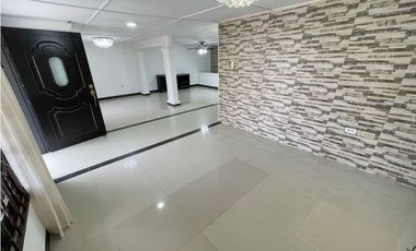 Vendo casa barrio Ciudad Jardín en Barranquilla