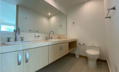 Penthouse con piscina privada en bello horizonte