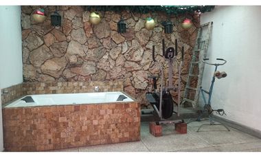 Venta de casa amplia de 2 pisos en Quinta Oriental – Cúcuta