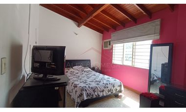 Venta de casa amplia de 2 pisos en Quinta Oriental – Cúcuta