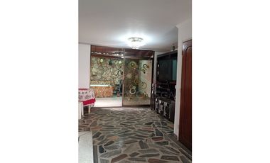 Venta de casa amplia de 2 pisos en Quinta Oriental – Cúcuta