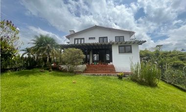Se Arrienda Casa Campestre - Via Armenia- Pereira