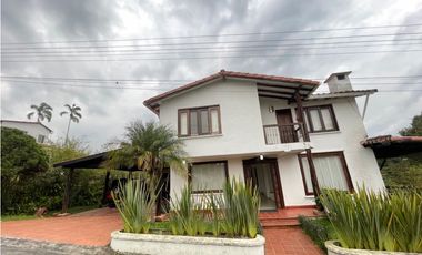 Se Arrienda Casa Campestre - Via Armenia- Pereira