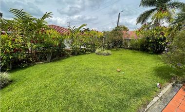 Se Arrienda Casa Campestre - Via Armenia- Pereira