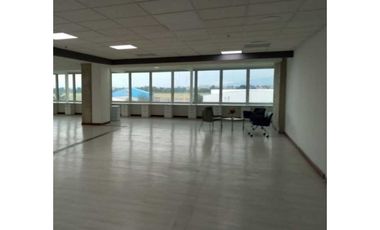 OFICINA EN ARRIENDO,AV EL DORADO, ZONA EMPRESARIAL