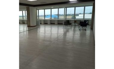 OFICINA EN ARRIENDO,AV EL DORADO, ZONA EMPRESARIAL