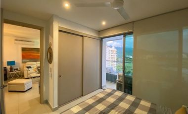 Precioso apartamento amoblado en primera línea de playa