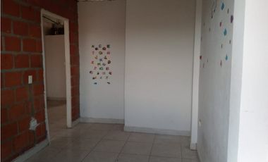 SE ALQUILA  APARTAMENTO EN CIUDAD DEL CAMPO
